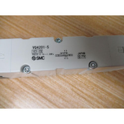 SMC VQ4201-5 Solenoid Valve VQ42015 - New No Box