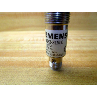 Siemens 3RG6233-3LS00 Proximity Switch 3RG62333LS00 - New No Box