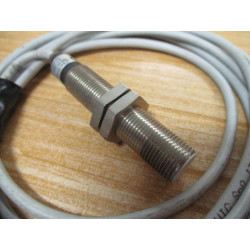 Automation Direct AM1-A0-2H Inductive Proximity Switch AM1A02H W Cable - Used