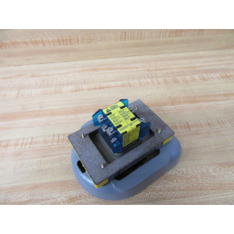 Allen Bradley 800P-F1CHBV Push Button Palm Operated 800PF1CHBV