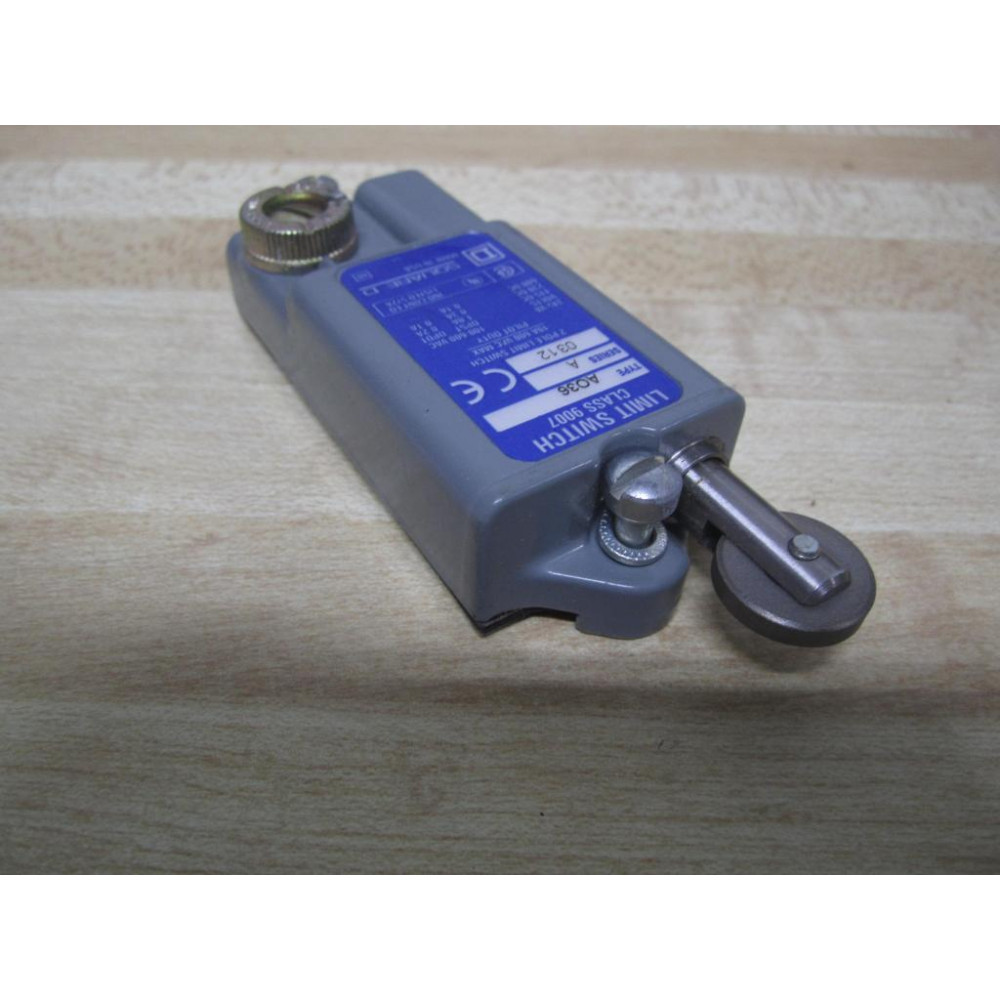 Square D 9007-AO36 Limit Switch 9007-A036 WO Contact - New No Box