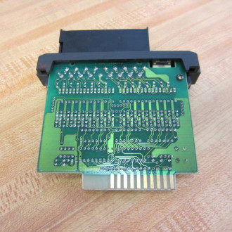 General Electric IC610MDL112A Input Module wTerminal Guard - Used