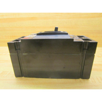 General Electric TED124015WL Circuit Breakers Model 2