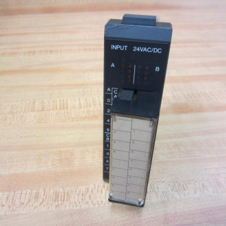 General Electric IC610MDL112A Input Module wTerminal Guard - Used