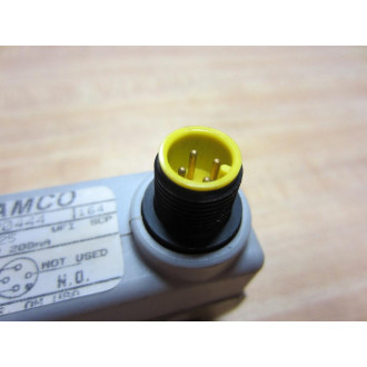 Namco EE210-20444 Proximity Switch EE21020444 - New No Box