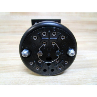 API 38-0432-8002 303KU Shielded Meter - New No Box