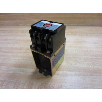 Allen Bradley 700DC-P400Z24 Relay 700DCP400Z24 Series A - Used