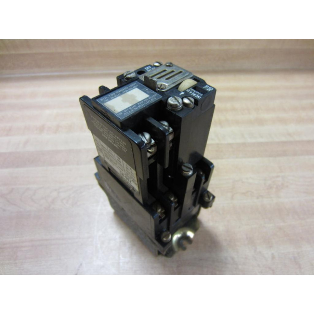 Allen Bradley 700-N600A1 Control Relay 700N600A1 With 700-NT - Used
