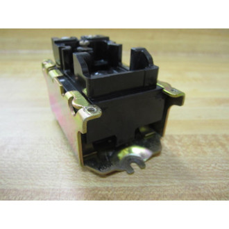 Allen Bradley 700-N800A1 Relay 700N800A1 Series C Base Only - Used