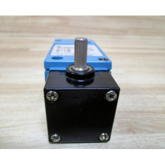 Honeywell LSQMC7N311 Limit Switch - New No Box