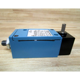 Honeywell LSQMC7N311 Limit Switch - New No Box