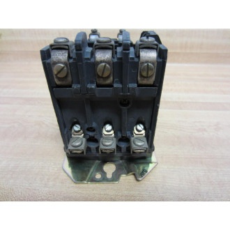Allen Bradley 500F-BOD-930 Contactor 500F-B0D-930 No Contacts - Used