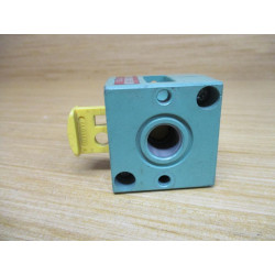 Numatics VS21-03 Slide Shut-Off Valve VS2103 - Used
