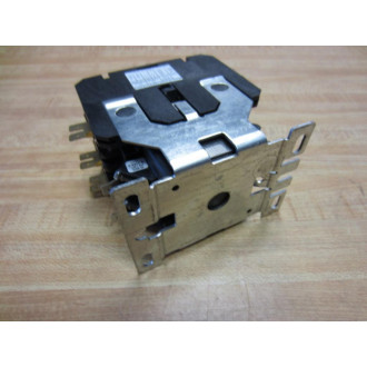 Eaton C25FNF360 Cutler Hammer Contactor 60A C25FNF360B