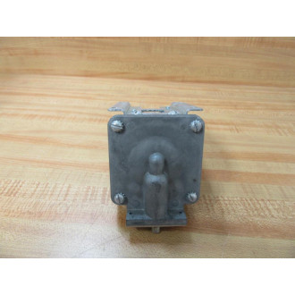 Cutler Hammer 10337H292A Eaton Timer Relay 1005 120V 1808-5 WO Contacts - Used