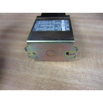 Allen Bradley 700DC-P800Z24 DC Relay 700DCP800Z24 Chipped Tested - Used
