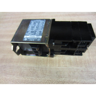 Allen Bradley 700DC-P800Z24 DC Relay 700DCP800Z24 Chipped Tested - Used