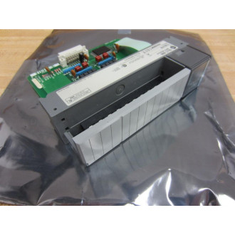 Allen Bradley 1746-IV8 Input Module 1746-1V8 Ser.A - Used