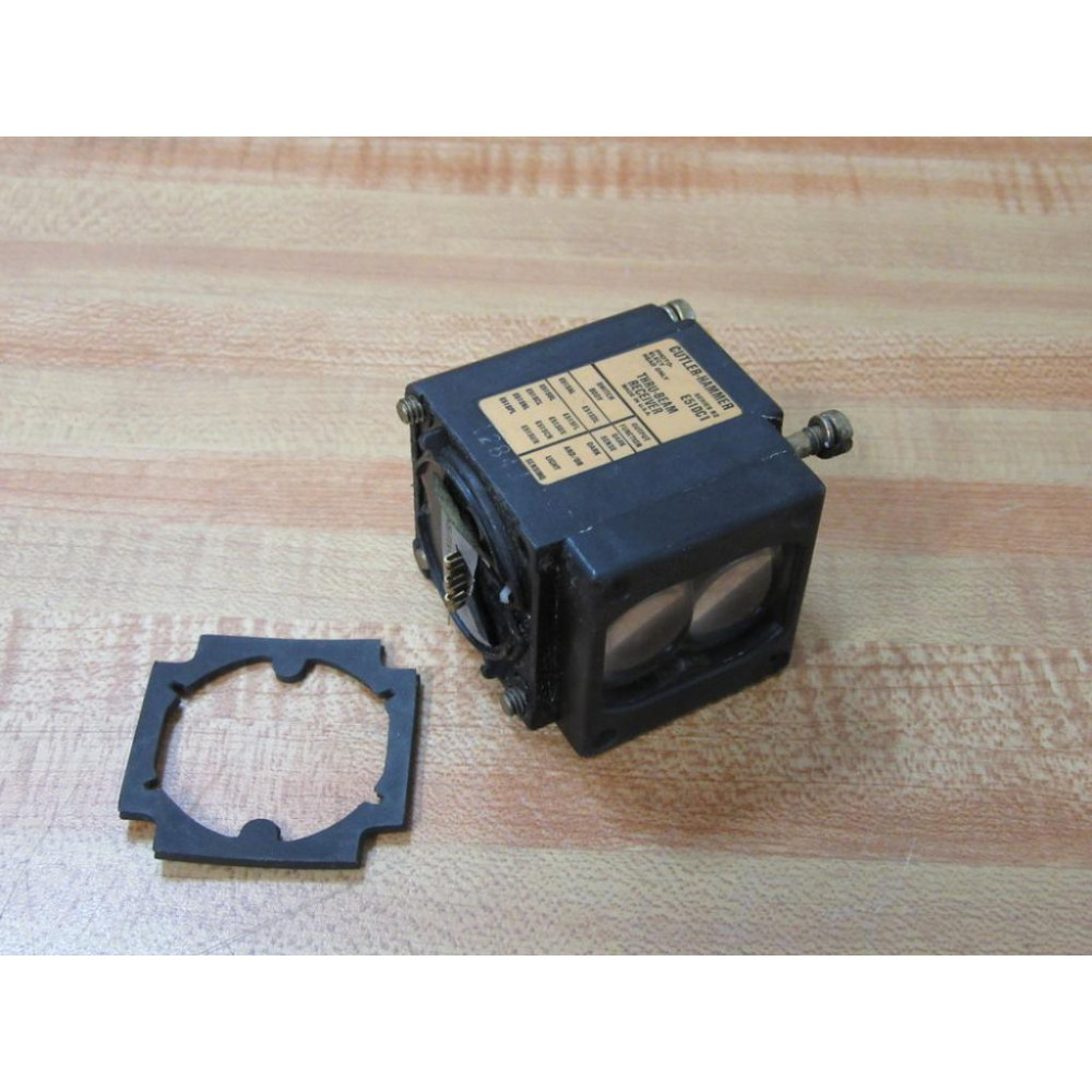 Cutler Hammer E51-DC1 Eaton Photoelectric Head E51DC1 - Used