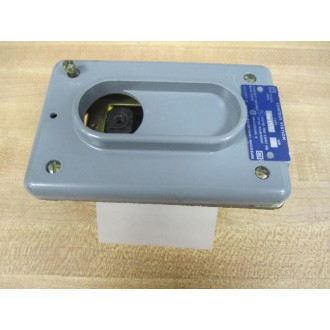 Square D BW151 Control Station Front Cover 9001BW151 Cover OnlyNo Button - Used
