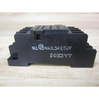 Omron PYF-14A Socket PYF14A - New No Box
