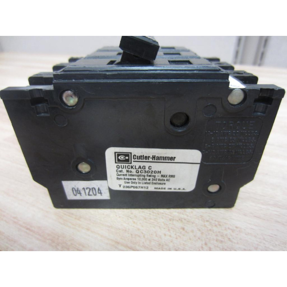 Cutler Hammer QC3020H Eaton Circuit Breaker - New No Box