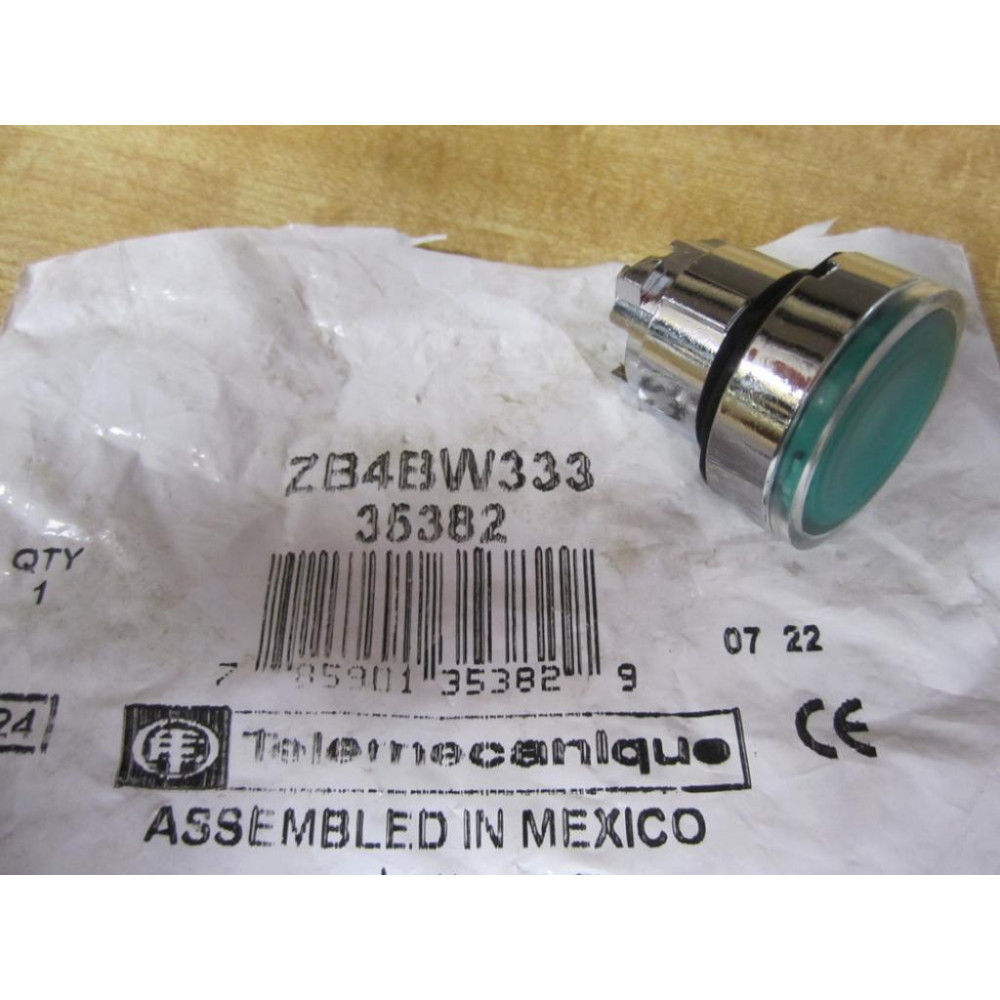 Schneider Telemecanique ZB4 Square D Green Button Green ZB4-BW333