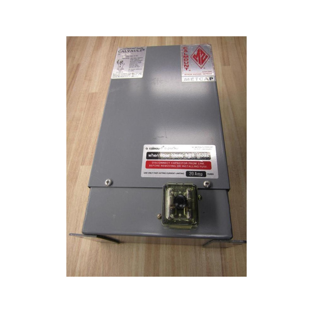 Myron Zucker 543VLM Enclosure Capacitor - New No Box