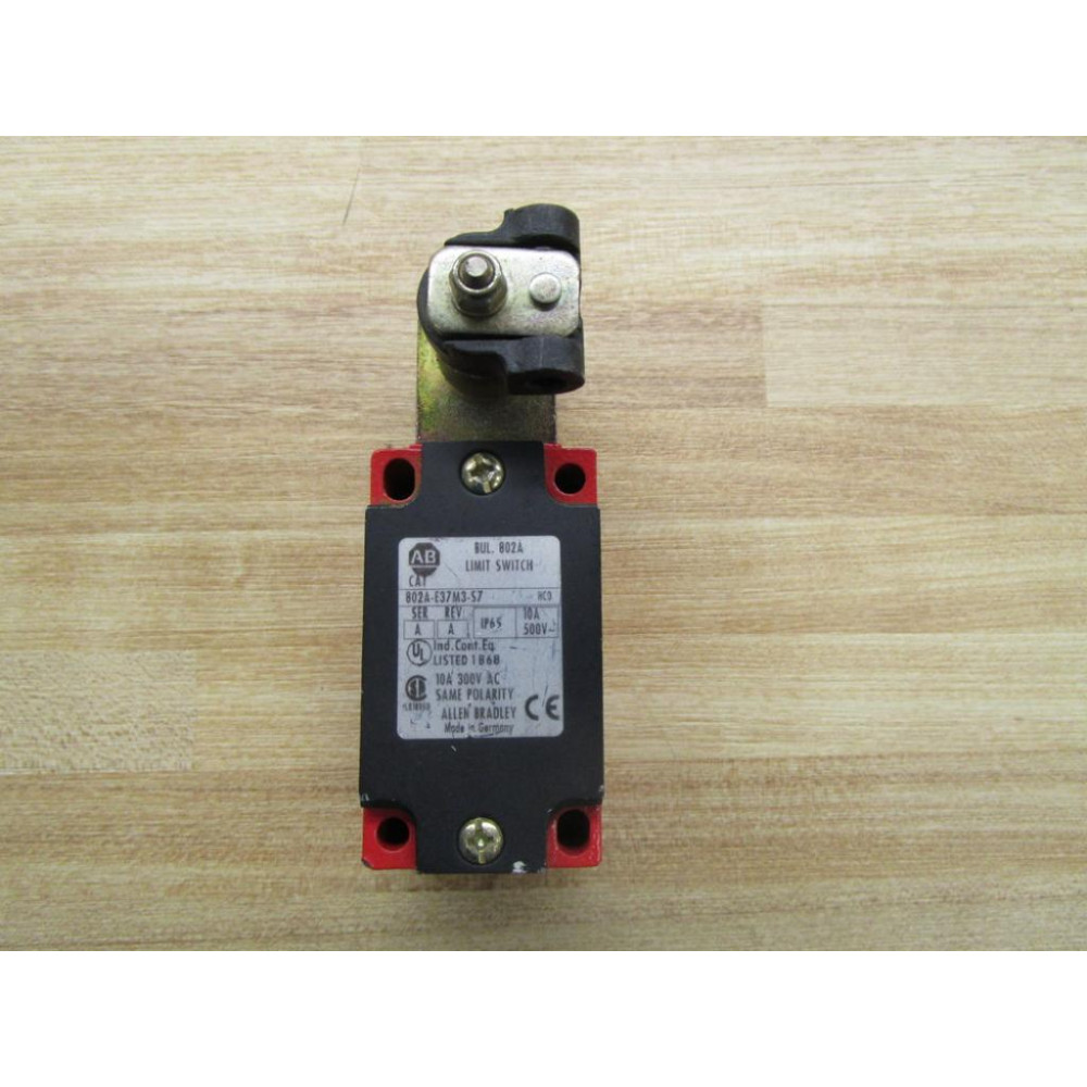 Allen Bradley 802A-E37M3-S7 Limit Switch - New No Box