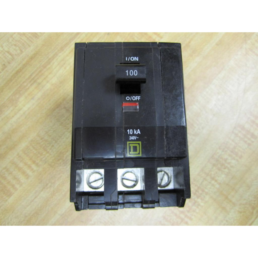 Square D QOB3100 Bolt On Circuit Breaker 100A 3 Poles 240V - New No Box