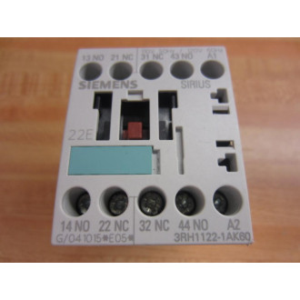 Siemens 3RH1122-1AK60 Relay 3RH11221AK60 G041015*E05* - Used