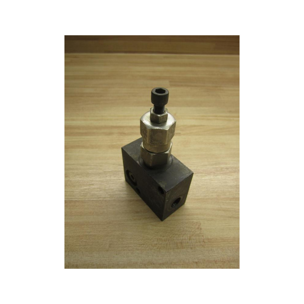 Vektek 70-4400-02 Hydraulic Pressure Valve - Used