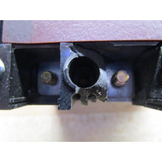 Mitsubishi NF 30-SB Circuit Breaker NF30SB Small Crack on Base - Used