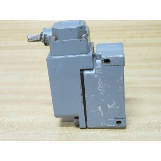 Cutler Hammer 10316H5855B Eaton Limit Switch - Used