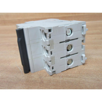 Schneider 24466 Square D 10A Breaker Merlin Gerin MG24466 - Used
