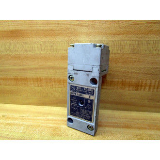 Allen Bradley 802PR-LAAA1 Limit Switch 802PRLAAA1 wo Receptacle - Used
