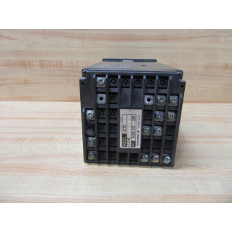 Yokogawa UT30-131 Temperature Controller Tested - Used