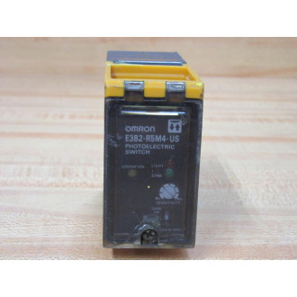 Omron E3B2-R5M4-US Photoelectric Switch E3B2R5M4US - Used