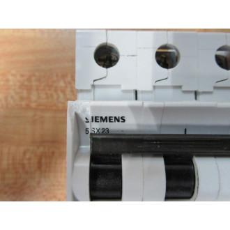 Siemens 5SX2-325-8 25A Circuit Breaker 5SX23258 Cracked Bottom Corner - New No Box