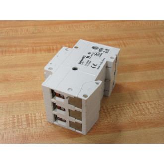 Siemens 5SX2-325-8 25A Circuit Breaker 5SX23258 Cracked Bottom Corner - New No Box