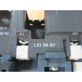 Telemecanique LC1-D8011-G7 Contactor LC1D8011G7 - Used