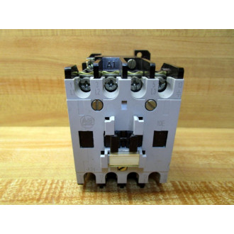 Allen Bradley 104-A24ND3 Contactor 104A24ND3 Cracked Housing - Used