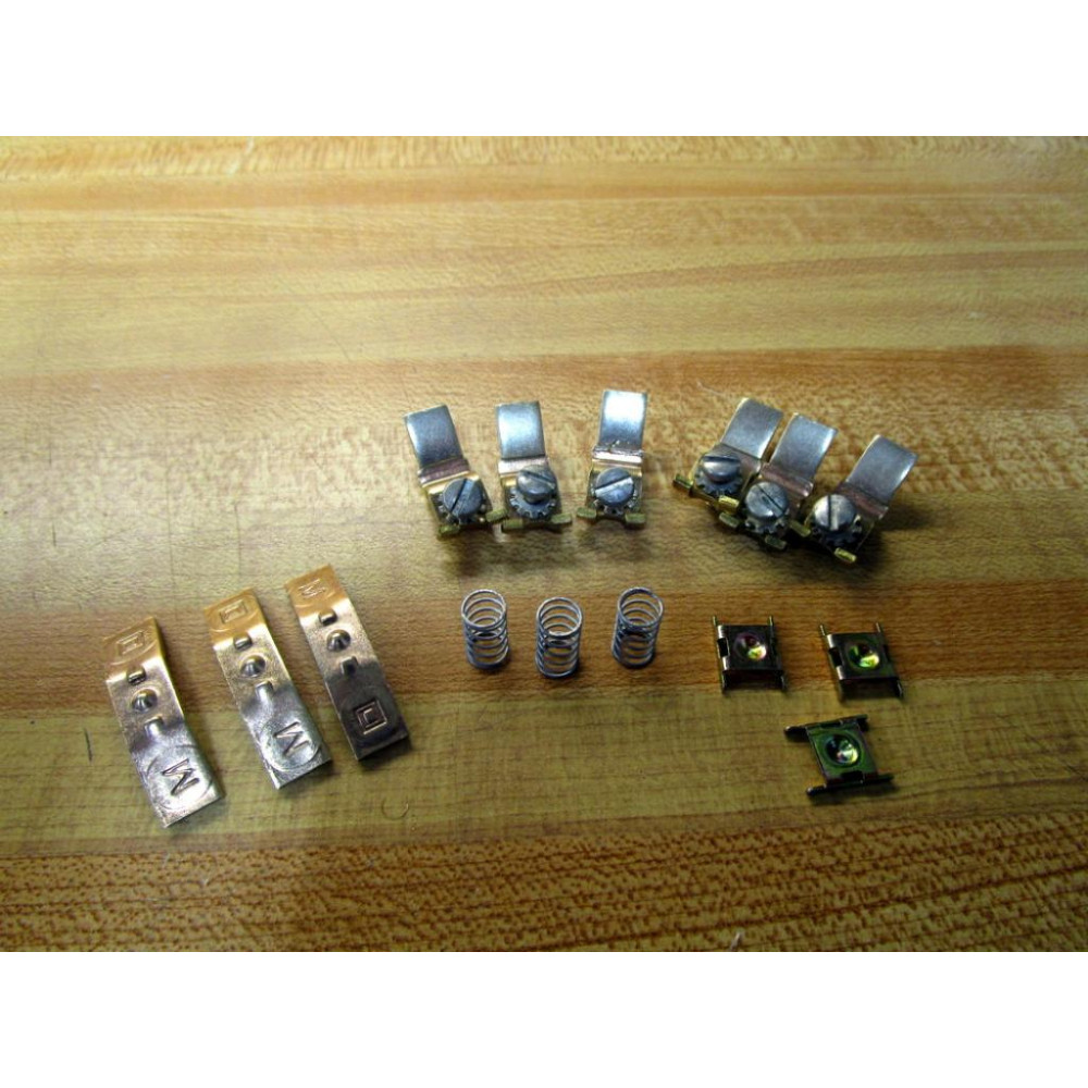 Square D 8502SCO2S Contactor 8502SCO2V02S Contact Kit Only - New No Box