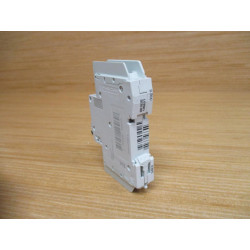 Schneider M9F42104 Merlin Gerin Breaker 4AMP Square D - New No Box