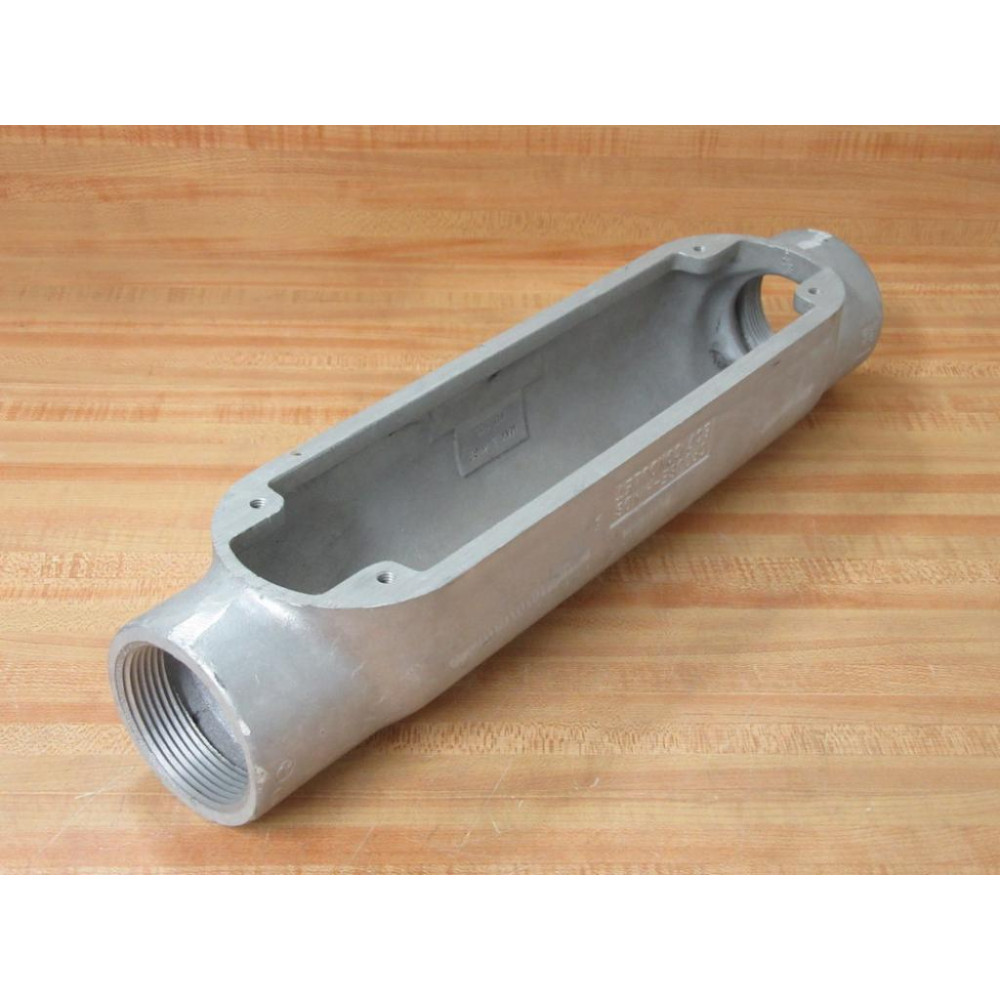 Crouse & Hinds BC7 2-12" Condulet Body - New No Box