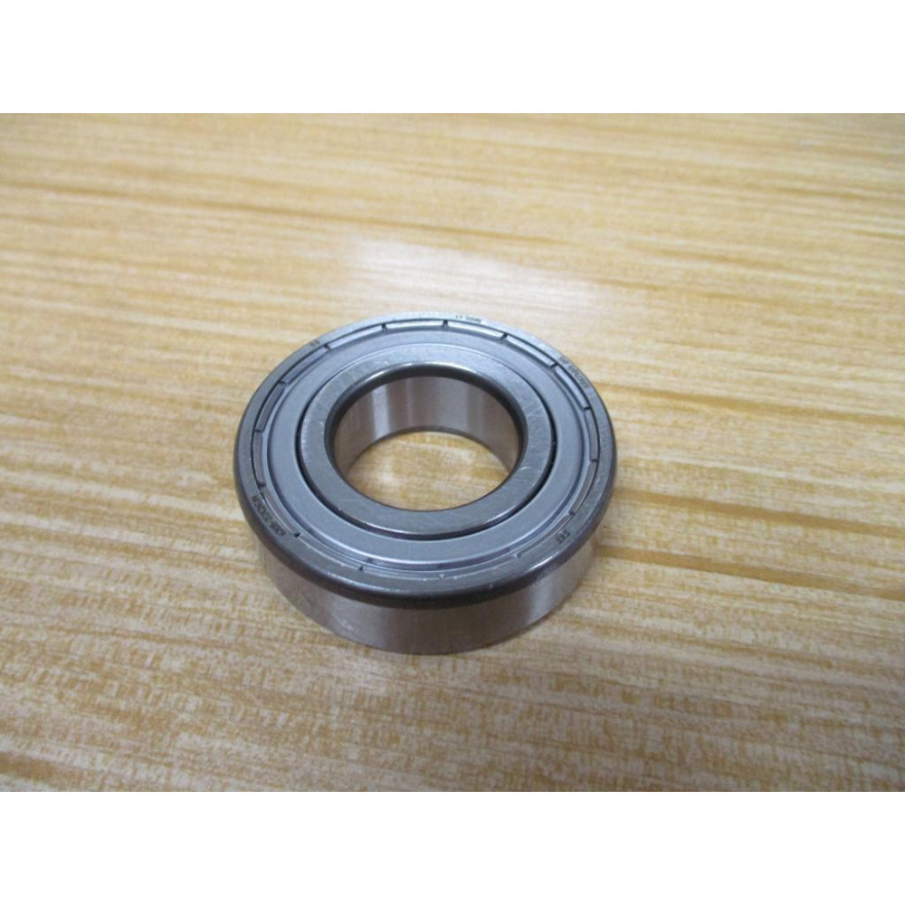 SKF 6205-2ZC3GJN Ball Bearing 6205-2ZJEM - New No Box