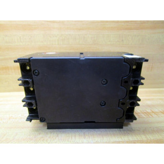 Fuji Electric EG53B30-30MA Circuit Breaker EG53B3030MA Crk'd Hous. - Used