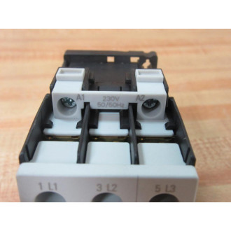 Siemens 3RT1025-1AL24 Contactor 3RT10251AL24 - New No Box