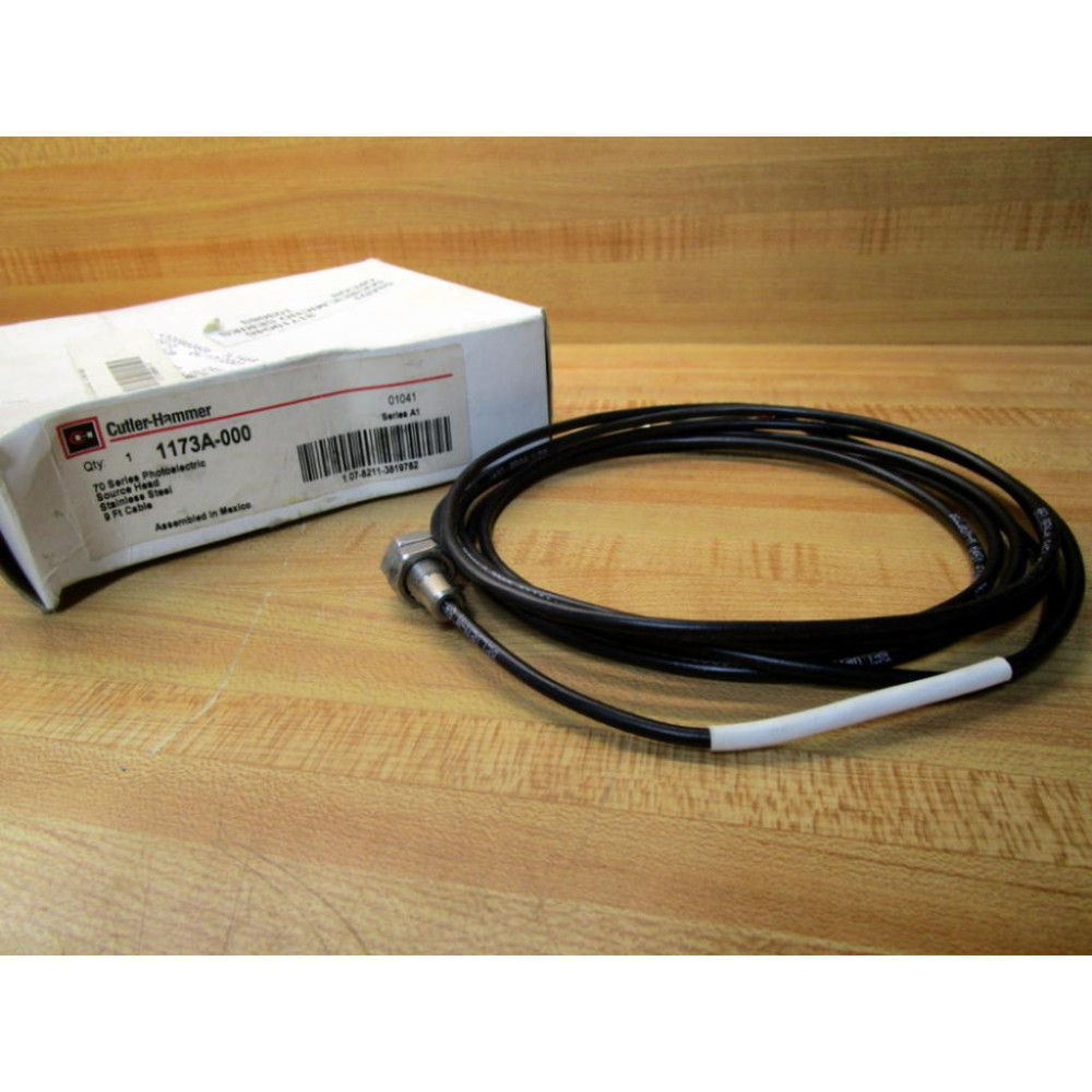 Cutler Hammer 1173A-000 Photoelectric Sensor 1173A000