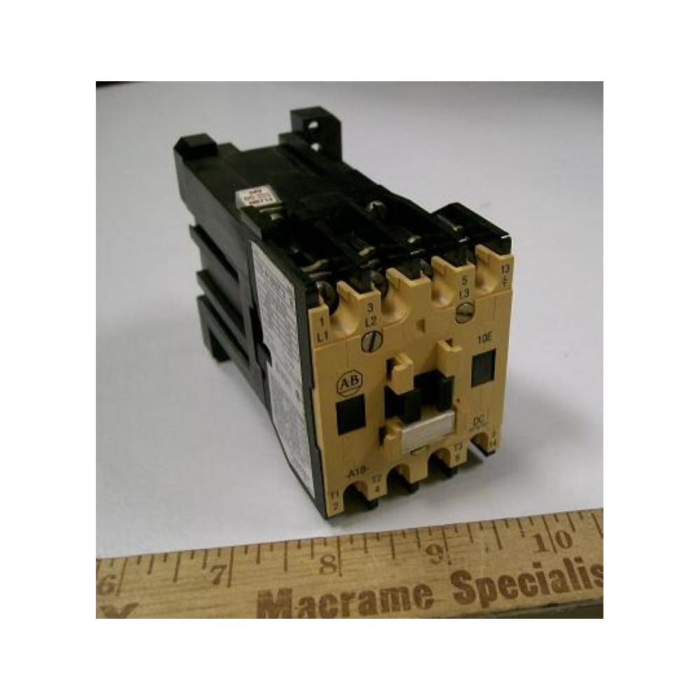 Allen Bradley 100-A18NZ*3 Contactor 100A18NZ3 Series B - New No Box